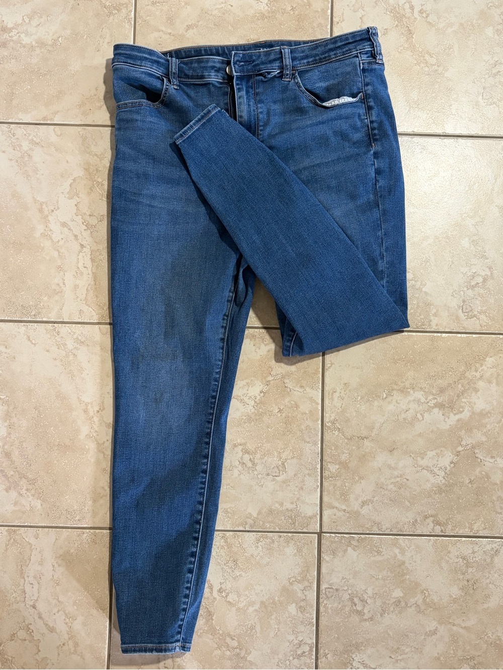 American Eagle Outfitters Mid Wash Skinny Jeans